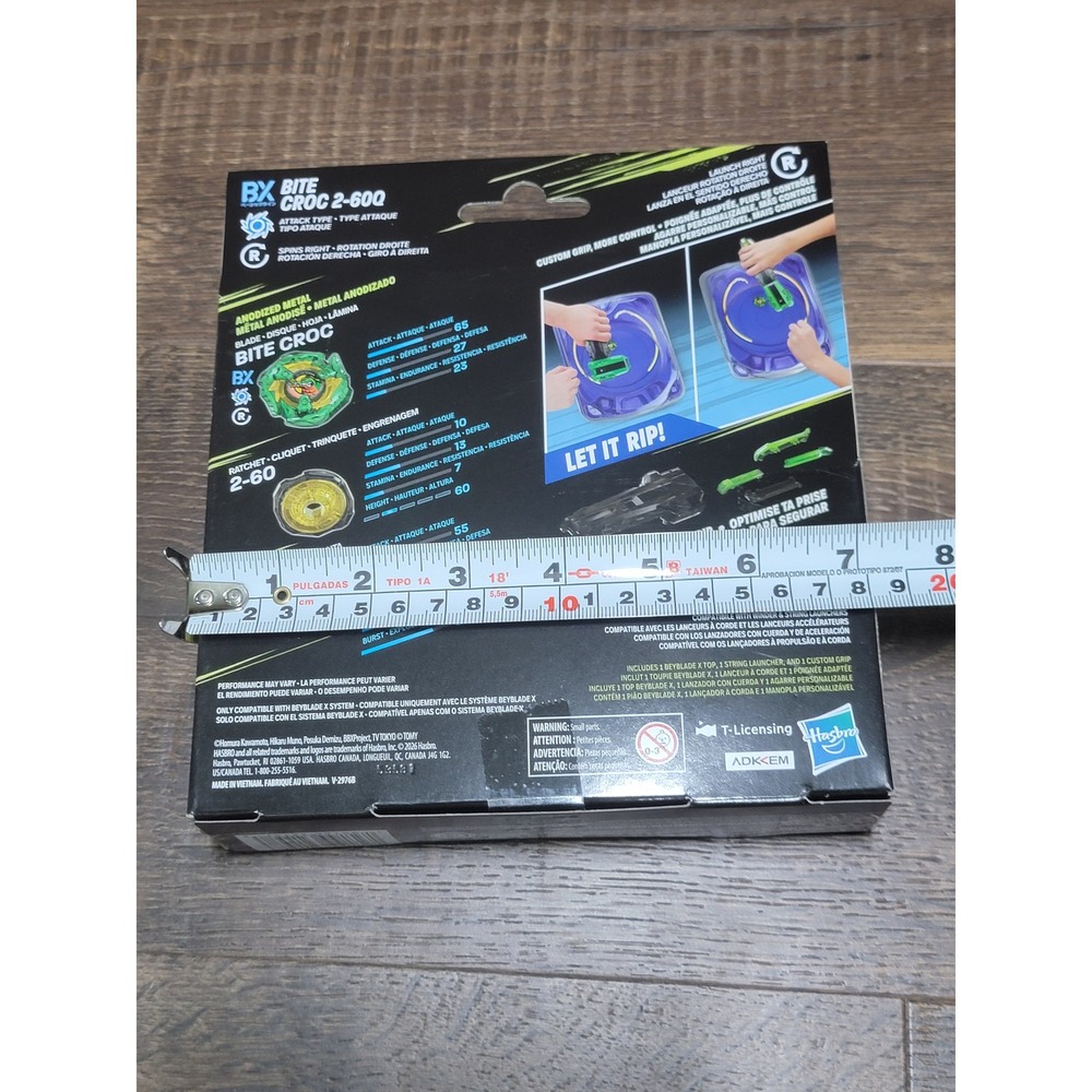 Beyblade X Bite Croc 2-60Q Deluxe String Launcher & Custom Grip Set G3083 New - Picture 3 of 4